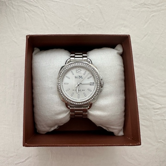 Coach Watch - Picture 2 of 7